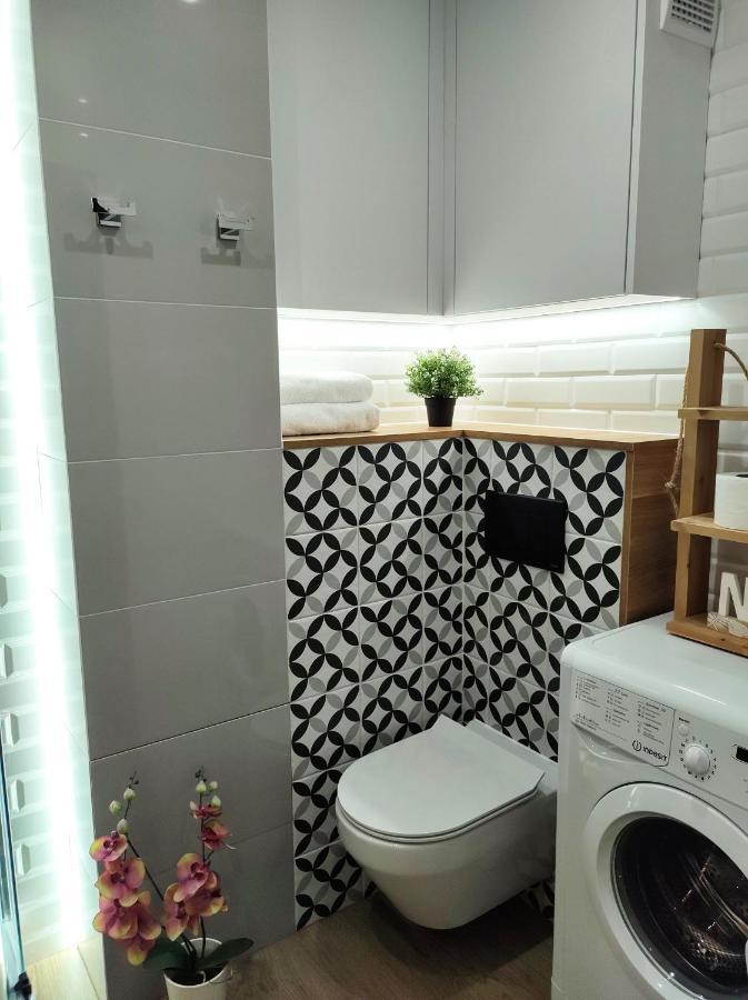 Cozy And Great Location By Cooee Apartments Varsovia Exterior foto
