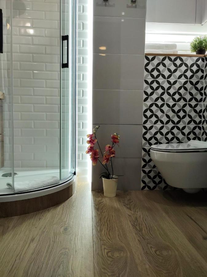 Cozy And Great Location By Cooee Apartments Varsovia Exterior foto