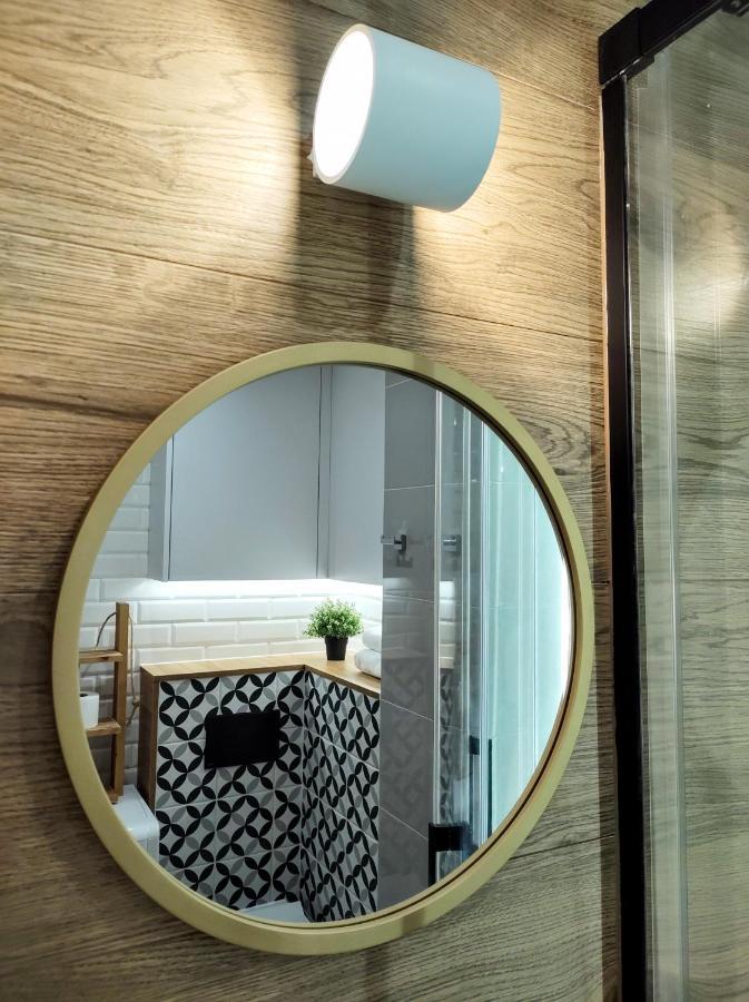 Cozy And Great Location By Cooee Apartments Varsovia Exterior foto